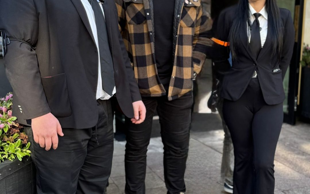 What Is the Difference Between Licensed and Non-Licensed Security Staff in the UK?