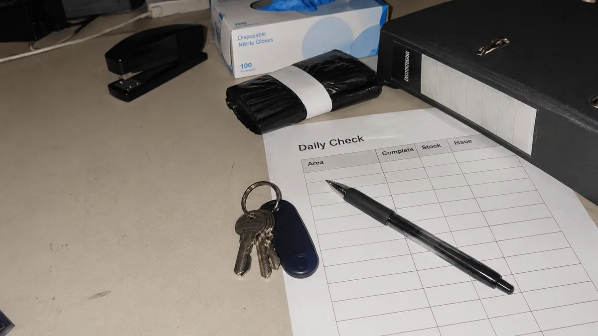 School cleaning daily checklist and supplies - Illustrative Image